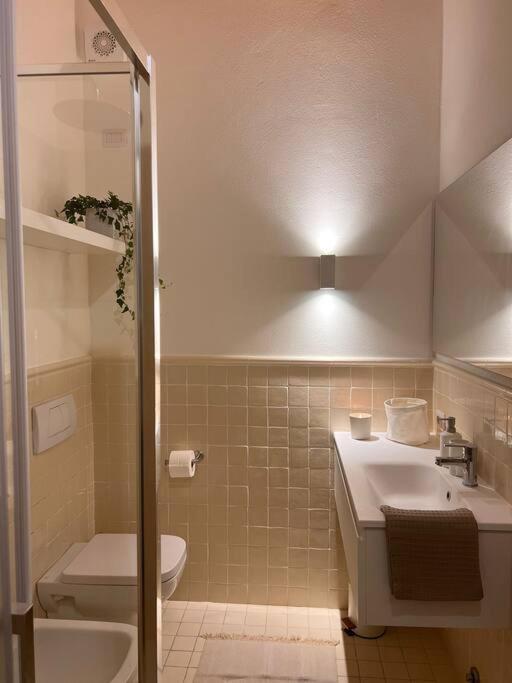 Il Bacio Apartment Como Bagian luar foto