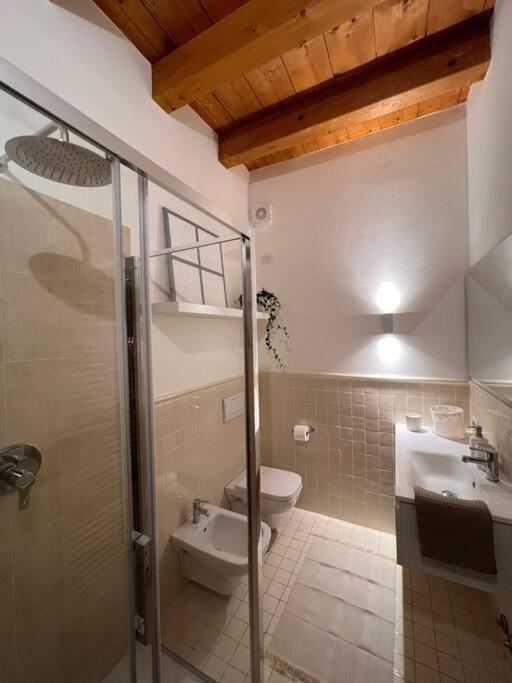 Il Bacio Apartment Como Bagian luar foto