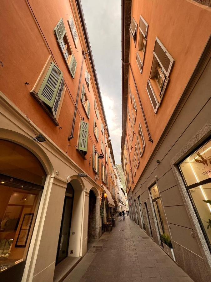 Il Bacio Apartment Como Bagian luar foto
